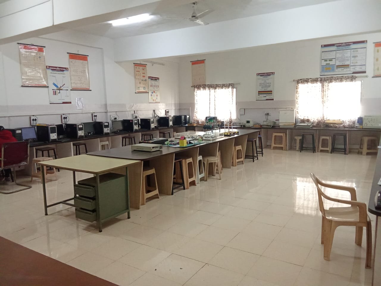 Basic Electronics Lab